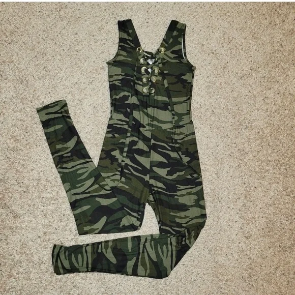 COPY - CAMO Jumpsuit - Picture 4 of 4